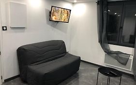 Appartement Tout Proche De Bourg-En-Bresse